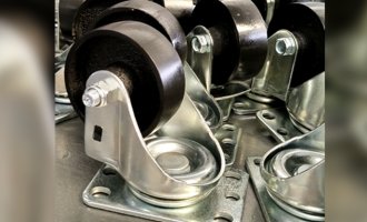 脚轮究竟由哪些部分组成？